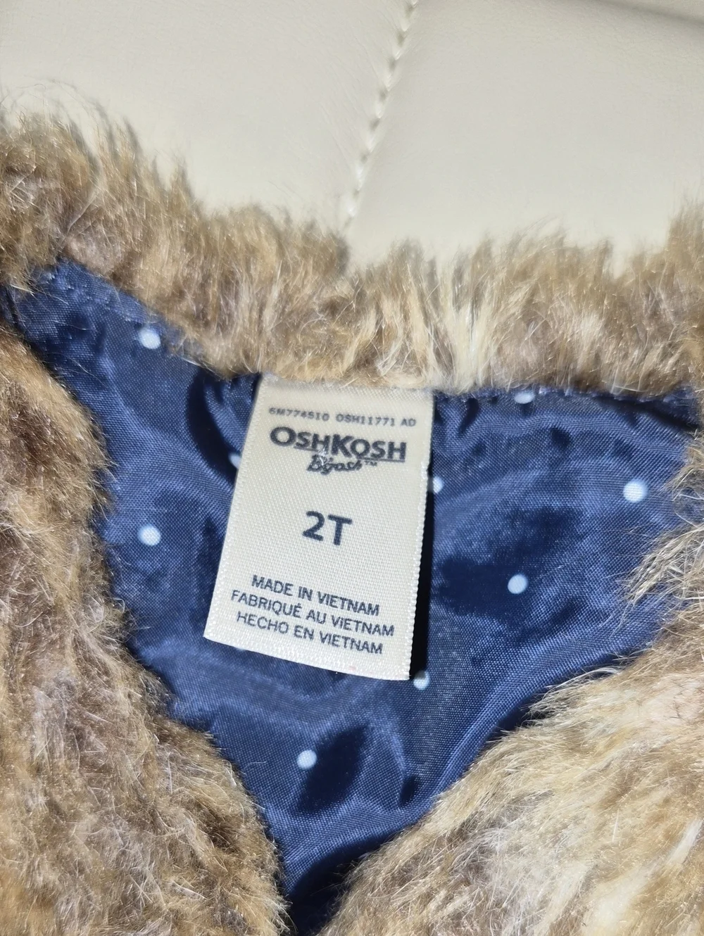 OshKosh B'gosh Brown Faux Fur Vest 2T with Navy Polka Dot Lining